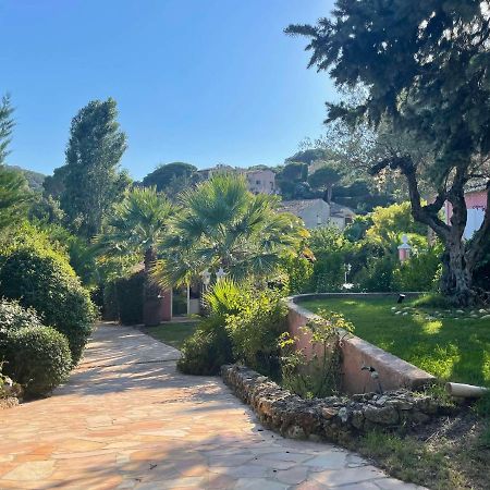 Fantastic Pool Villa 900M To The Beach; With Extravagant Big Garden Sainte-Maxime Eksteriør billede