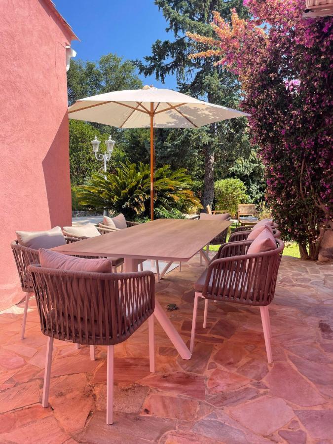 Fantastic Pool Villa 900M To The Beach; With Extravagant Big Garden Sainte-Maxime Eksteriør billede